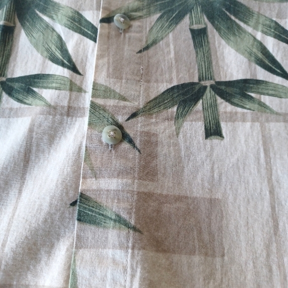 Pierre Cardin Men's Button Shirt - Picture 6 of 12